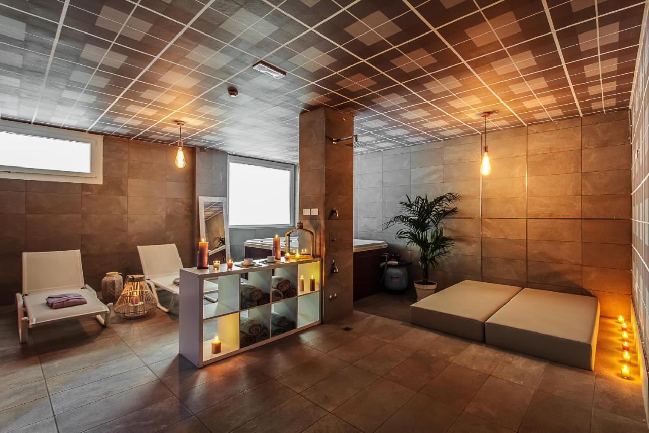 Evo Boutique Hotel & Spa Белариа-Игеа Марина Екстериор снимка